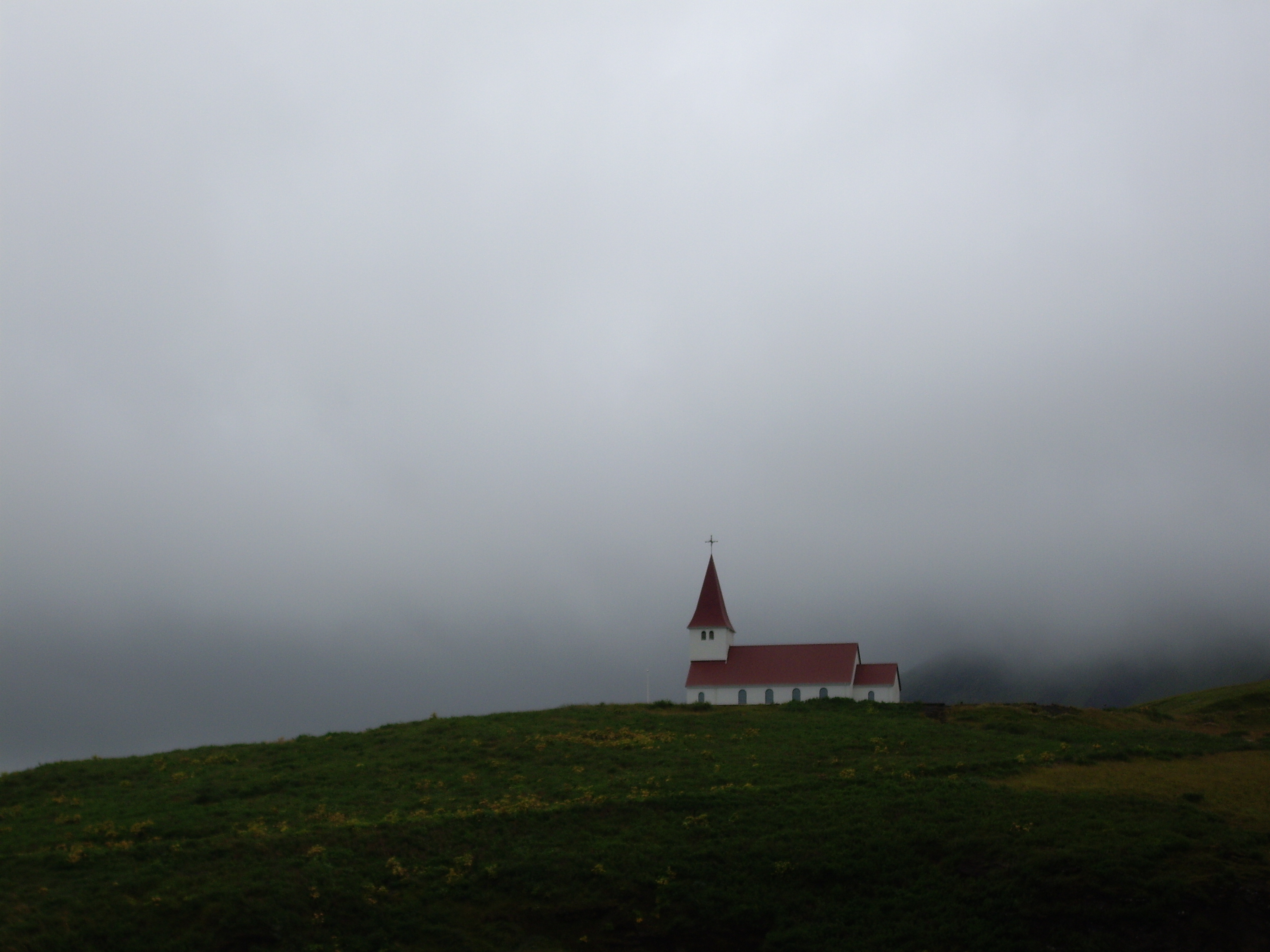 09.08.2007 Kirche von Vik II