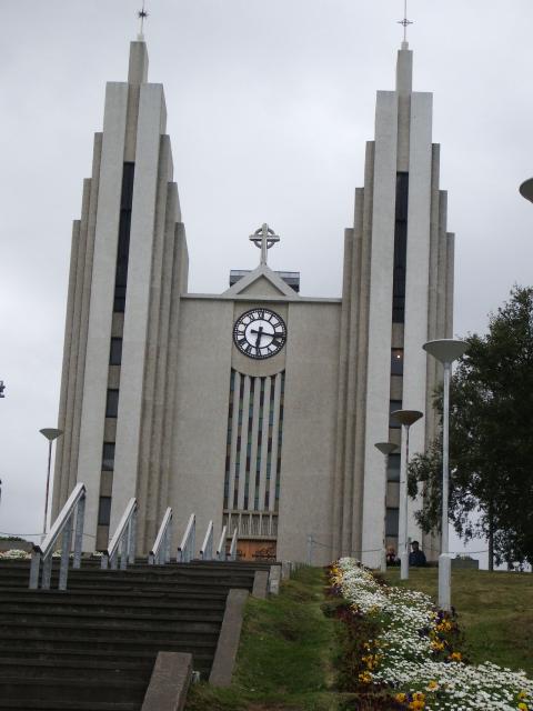 382 Kirche Akureyri.jpg